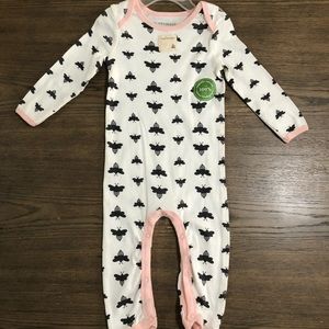 Burt’s Bees Baby footless sleep and play.